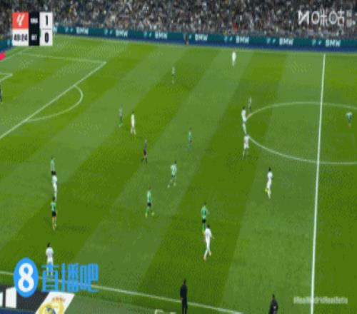 第49分钟，贡萨洛胸部停球，右脚抽射打进个人第2球