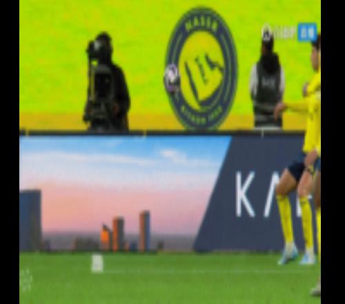 生涯第958球！C罗点射破门，对手球员主动手球送点