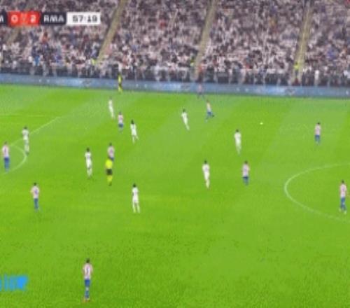 朱利亚诺传中，瑟尔洛特力压阿森西奥头球破门！马竞12扳回一城