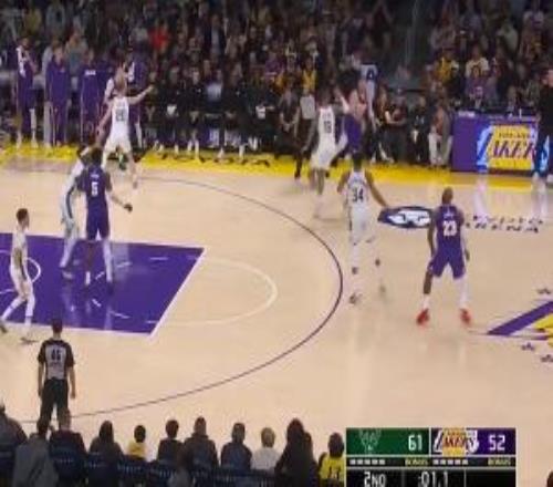 太仓促！东契奇最后一秒跳传詹姆斯后者遭遇字母严防无奈放弃！