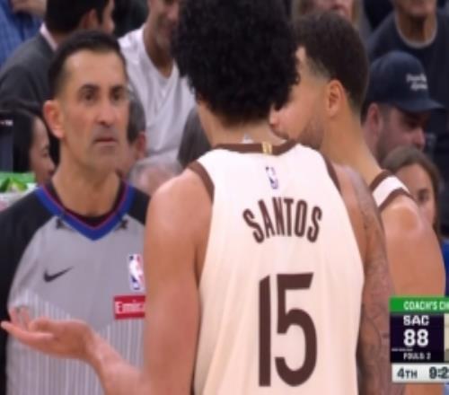 桑托斯篮板卡位时被吹犯规勇士挑战成功&威少犯规桑托斯被补吹T