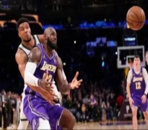 湖人输雄鹿：第一次输掉了“关键之战”