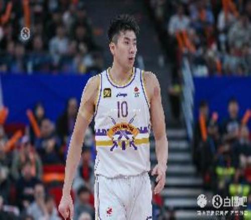 外线没谱！北控半场三分11投仅2中命中率只有18.2%