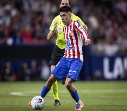 佩杜拉:阿尔马达可能冬窗离开马竞,三到四家俱乐部对他感兴趣