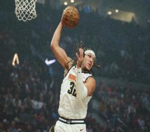 还在找状态！阿隆戈登替补出战24分半钟11中5拿到14分9板5助