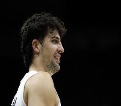 伊森说你靠裁判阿夫迪亚回应：太搞笑了我是联盟突破最多的球员