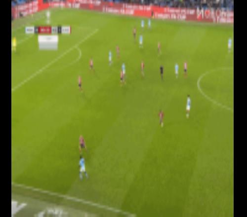 毫不留情！刘易斯补射破门梅开二度，曼城101领先