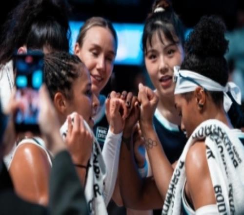 李月汝第二轮Unrivaled比赛拿下6分3板！球队末节逆转取得两连胜