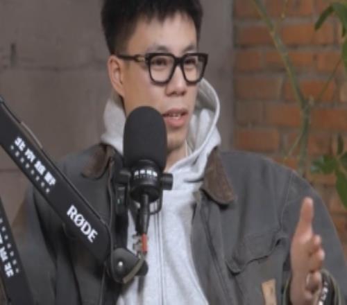 张镇麟我当年主动不打AAU跑来跑步没营养不如找训练师打磨技术