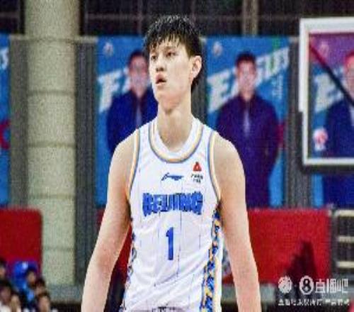 北京实力占优但并未反映在比赛当中分水岭在次节北京多次失误