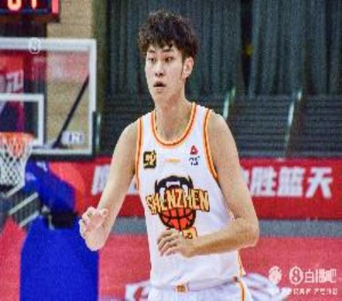 媒体人：深圳这场进攻打得太好了北京最后还是差一口气