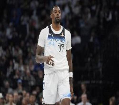 尽力了！纳兹里德12中9高效拿到25分三分6中5