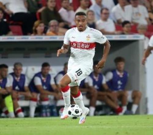 勒威林谈伯恩茅斯报价：想留在斯图加特，我与球队仍有目标要达成