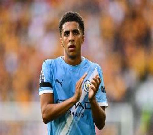 刘易斯谈曼城101大胜：对我们和球迷来说都是美妙的一天