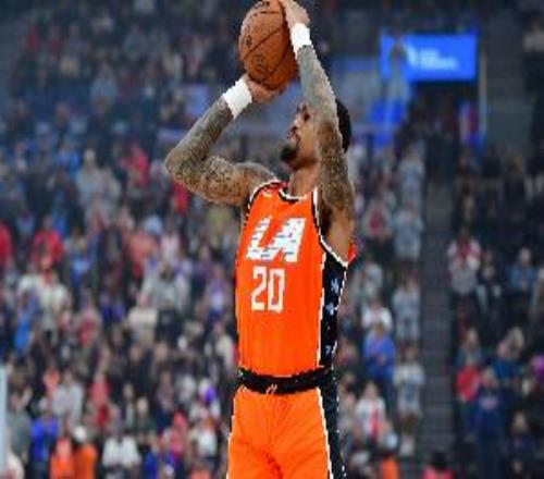 命中率接近七成！科林斯近五场三分球：23投16中