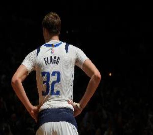 低迷！弗拉格13投仅4中拿到11分2助出现5失误正负值14