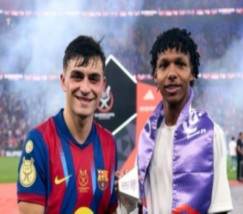 佩德里：我还是第一次见到最佳助攻奖阿劳霍为球队做出很多贡献