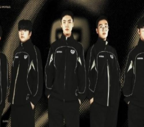 GEN发布2026队服照：回归黑金配色与我们一同启新征程