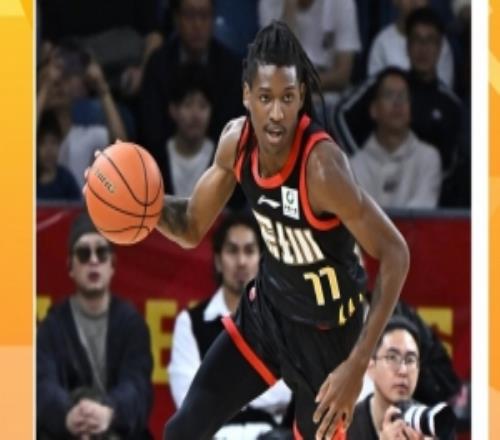 爆砍45分准三双率队击败北京！深圳外援史密斯当选第4周周最佳