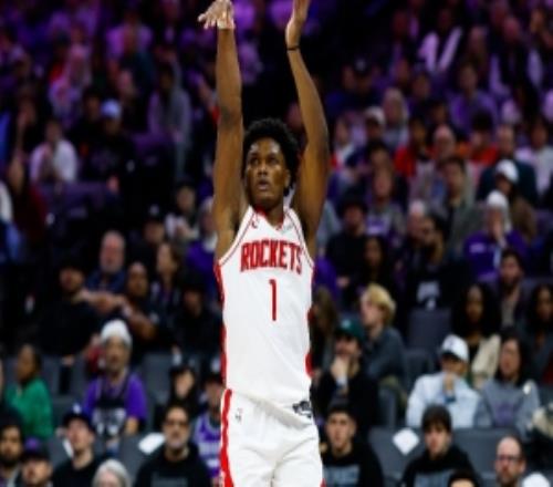 火箭近期投篮差阿门：我们机会不错&喜欢投底角三分但就是不进