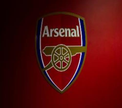 阿森纳本赛季各项赛事10场杯赛9胜1平，客场全胜，共打入26球