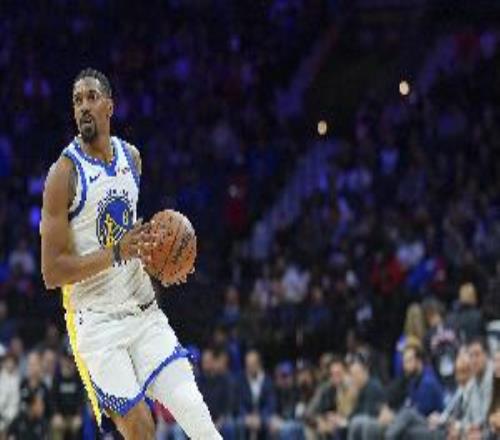 外线哑火！勇士全队三分42投仅10中命中率只有23.8%