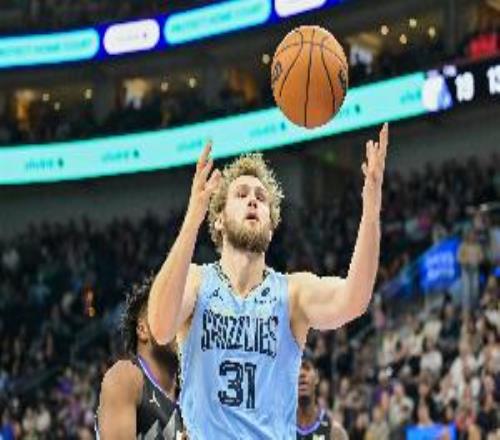 弹无虚发！兰代尔半场5中5贡献14分4板三分2中2