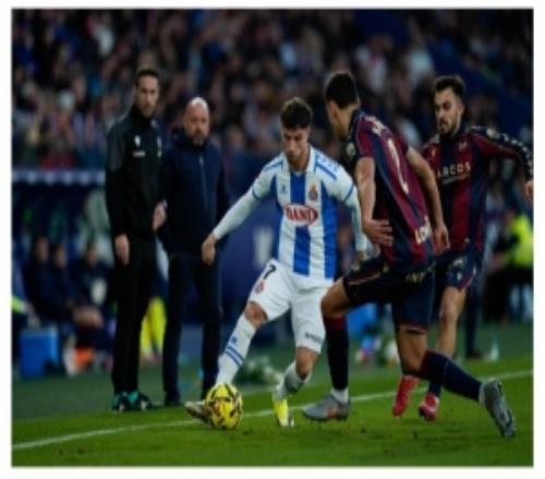 西班牙人官方：普阿多右膝前十字韧带断裂，将在本周四接受手术