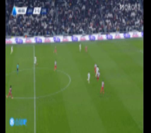 横扫！麦肯尼过掉门将后打空门造乌龙，尤文4球领先