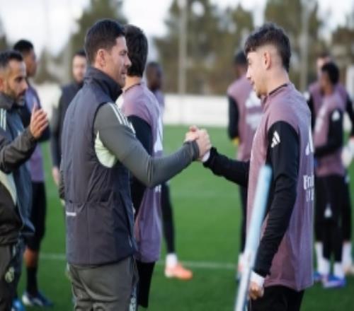 巴尔韦德社媒告别阿隆索：祝您和您的教练组未来都能取得成功