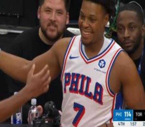 猛龙主帅：洛瑞是队史最佳球员之一他在多伦多取得了辉煌成就