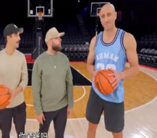 人类vs人工智能国外网红让两者在体育中对决吉诺比利出战投篮项目