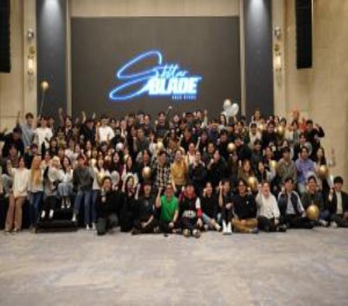 《剑星》开发商给所有员工送上开年大礼：苹果产品+红包，总价值2.4万元