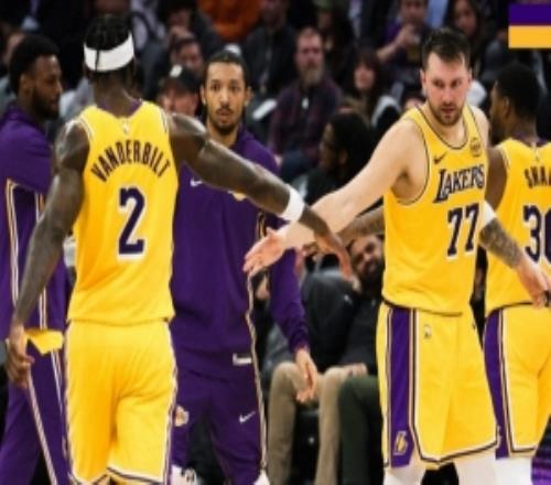 湖蜜喷球队失利：雷迪克不除湖人难重振布朗尼像他爸一样刷数据