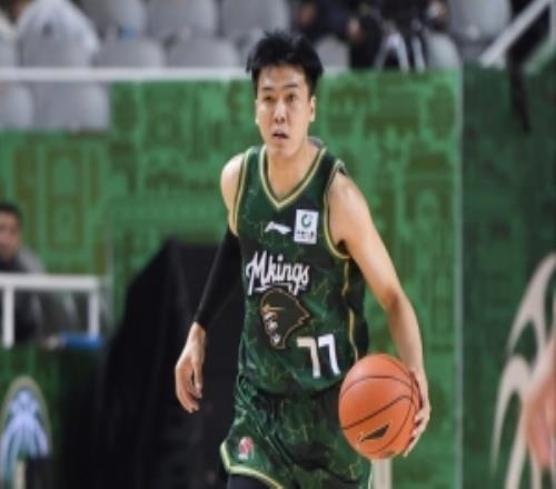 同曦官方：黄荣奇左肘关节桡骨喙突撕脱骨折预计休战68周