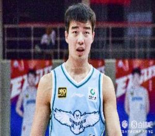 刘维伟：吕俊虎时刻准备着没有辜负教练组的期待希望他继续努力