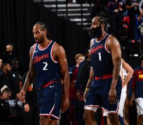 哈登谈和小卡同砍30+：两位联盟历史上最顶尖的天才球员