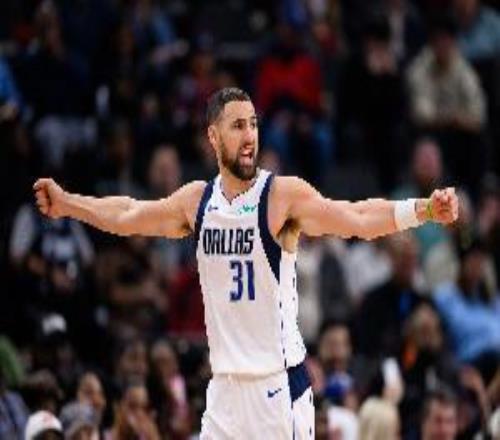 克莱：生涯第15个赛季&我享受在场的每一秒能打球真的是一种福气