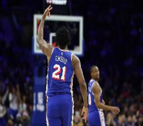 火力凶猛！76人首节全队17中14砍45分&领先猛龙17分三分8中7