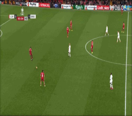 第90+4分钟，埃基蒂克包抄铲射破门