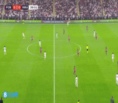 第37分钟，拉菲尼亚破门！巴萨1-0领先