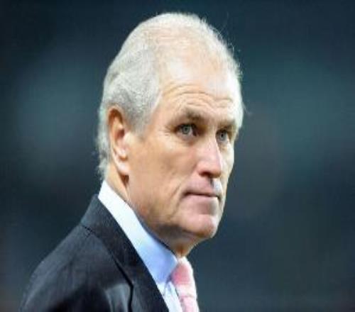 卡尔德隆批评老佛爷独断专行：皇马决策都由他做出，并可随意推翻