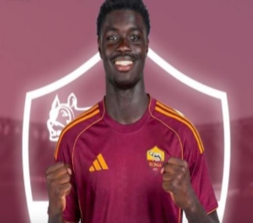 罗体：罗马新援瓦斯选择史上最佳10号球员，梅西居首、托蒂排第六