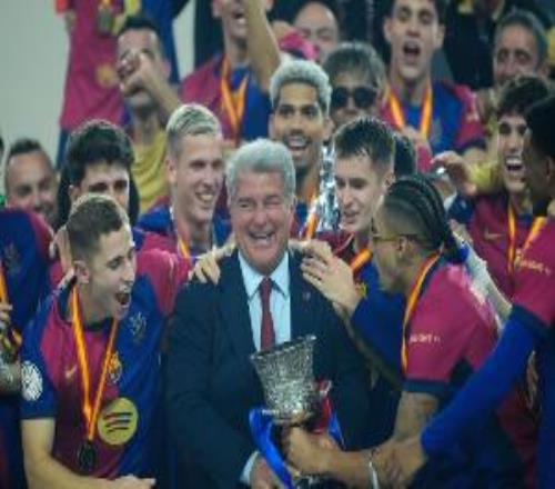 TA：拉波尔塔将利用西超杯夺冠契机宣布主席选举日，他连任呼声高