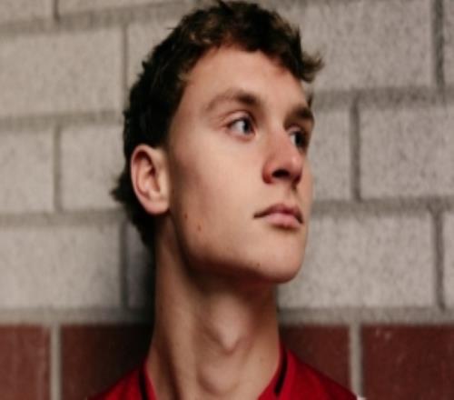 罗马诺：伊布之子马克西米利安买断费350万欧，米兰保留二转分成