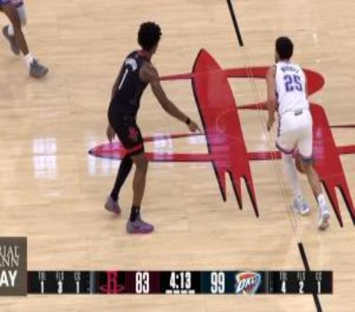 亏大了！申京失误后雷霆回场违例漏吹乌度卡向裁判投诉吃T！