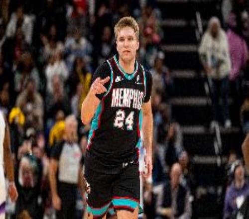 卡姆斯潘塞：从来不玩社交软件有事我都是直接打电话