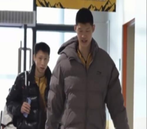 本赛季最佳穿搭，可能出现了