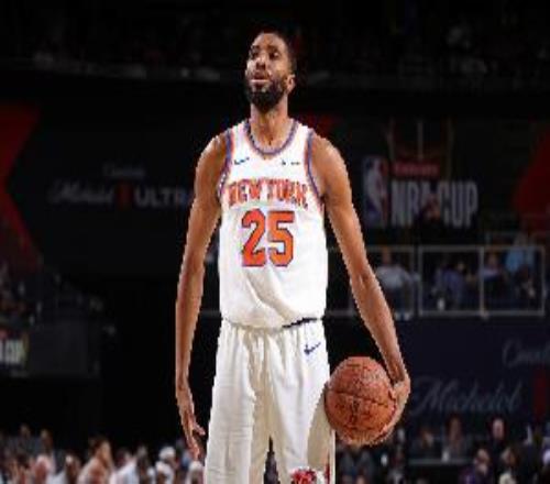 高效输出！布里奇斯半场6中5&三分2中2拿到12分2助攻