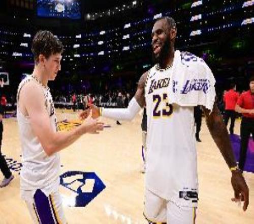 帕森斯：我很小心眼如果我是里夫斯的经纪人我会提议交易詹姆斯